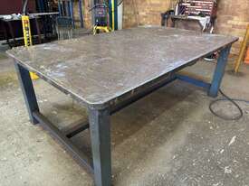 Heavy Duty Workbench (12) - picture0' - Click to enlarge