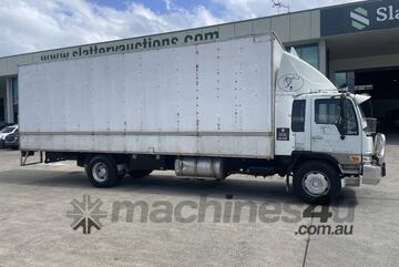 Hino 1998   GH 4x2 Pantech