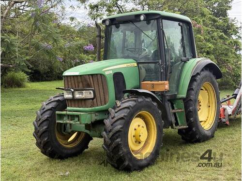 2011 JOHN DEERE 6330 TRACTOR