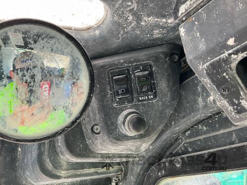 Toyota Huski 30-5SDK8 Wheeled Skid Steer