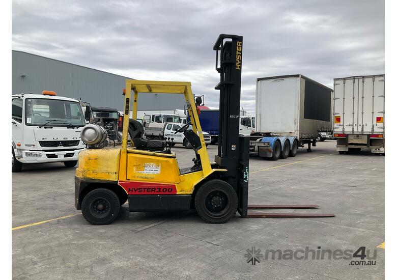 Hyster H3.00DX Counter Balance Forklift