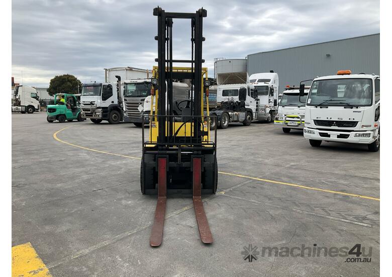 Hyster H3.00DX Counter Balance Forklift