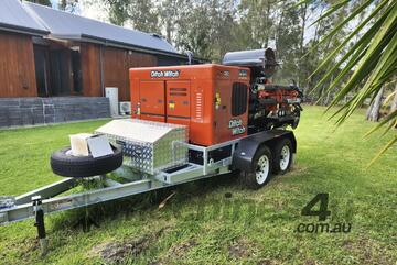 (Like New)Ditch Witch AX30 (300-gallon / 1,135L) Vacuum Excavator