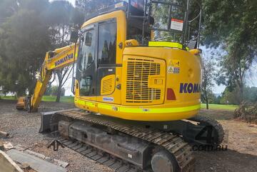 2023 KOMATSU PC138US-11 EXCAVATOR WITH TILT HITCH