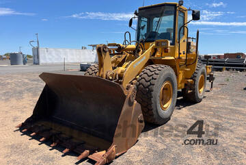 2007 Kawasaki 65ZV Wheeled Loader