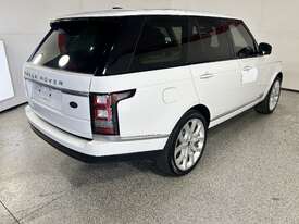 2013 Land Rover Range Rover Vogue SDV8 SE Diesel - picture0' - Click to enlarge