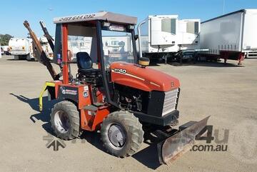Ditch Witch   RT40