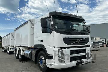 2011 Volvo FM 500 Tipper & Quad Dog Combination