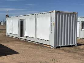 OPEN PLAN 40FT PORTABLE ACCOMODATION MODULE - picture0' - Click to enlarge
