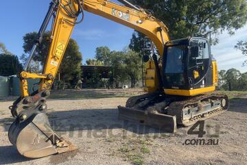 Jcb 2024   JZ140LCD Excavator