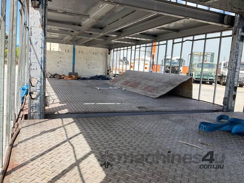 2010 Vawdrey VB S3 Tri Axle Drop Deck Curtainsider B Trailer