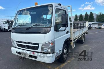 2010 Mitsubishi Canter 7/800 Tray Top