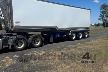 FREIGHTMASTER DROPDECK ALLOY CHASSIS TIPPER **BUY NOW**$132,000.00 GST INCLUSIVE.