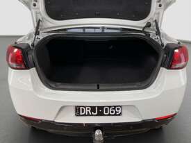 2015 Holden Calais  Petrol (Auto) - picture0' - Click to enlarge