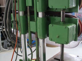 Variable Speed Plastic Pipe Pulling Puller Feeder - picture0' - Click to enlarge