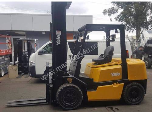 YALE FORKLIFT 4 Ton 6000mm Lift Container Mast 