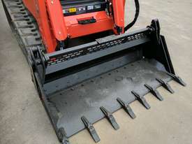 NEW 2017 KUBOTA SVL75 TRACK LOADER WITH WIDE RUBBER TRACKS - picture2' - Click to enlarge