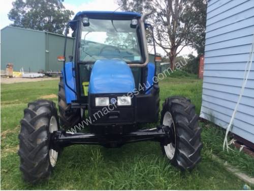 NEW HOLLAND TL80 CAB TRACTOR