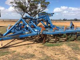 Grizzly  Chisel Plough/Rippers Tillage Equip - picture0' - Click to enlarge