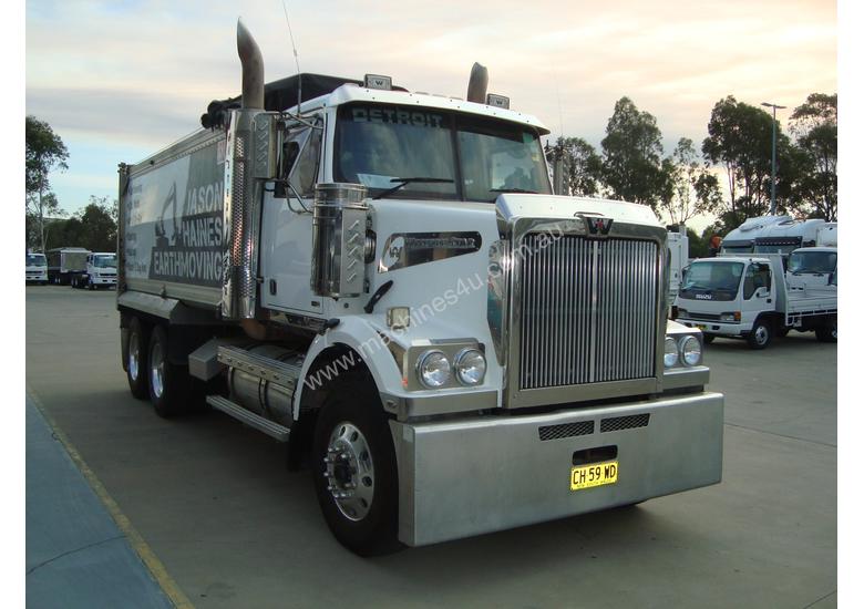caption Western Star 4864FX Tipper Truck