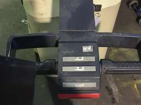 Crown Electric Pallet Jack - picture1' - Click to enlarge