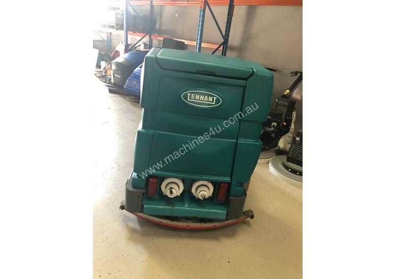 caption Ride On Scrubber