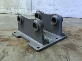 HEAD BRACKET TO SUIT 3-4T EXCAVATOR D984 - picture2' - Click to enlarge