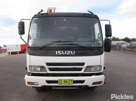 2006 Isuzu FRR500 - picture1' - Click to enlarge