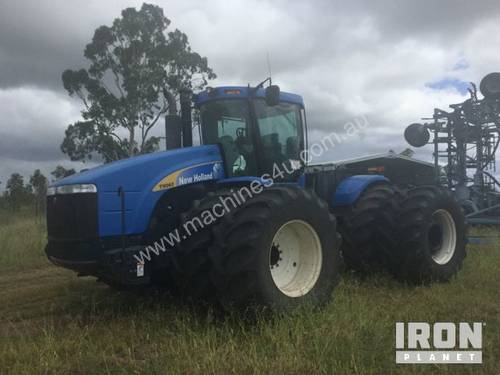 2008 New Holland T9060 Articulated Tractor