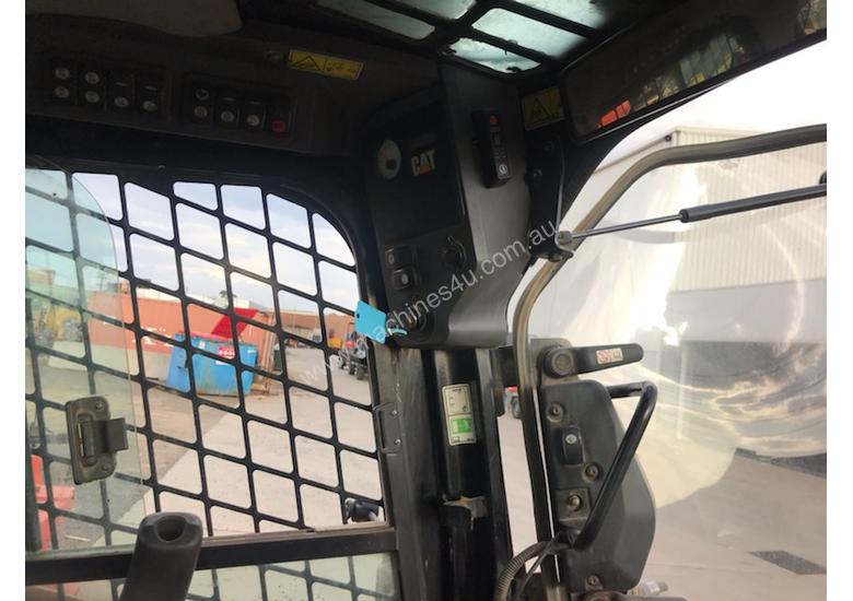 caption 2011 Cat 246C Skid Steer Loader