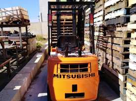 Mitsubishi Gas Forklift 1.5 tonne - picture0' - Click to enlarge