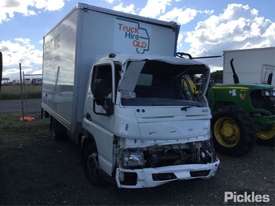 2013 Mitsubishi Canter L7/800 - picture0' - Click to enlarge