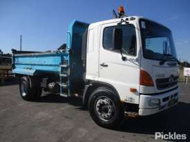 2006 Hino Ranger FG1J - picture0' - Click to enlarge