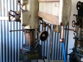 radial arm drill - picture2' - Click to enlarge