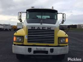 2007 Mack Metro Liner - picture1' - Click to enlarge