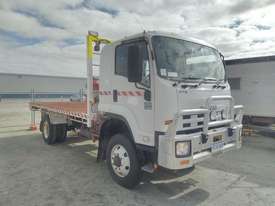 Isuzu FTS 800 - picture0' - Click to enlarge