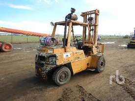 KOMATSU FG35-2 Forklift - picture1' - Click to enlarge