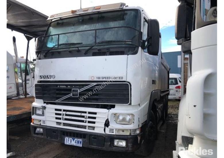 caption 1994 Volvo FH12