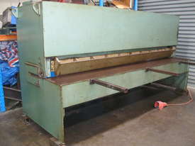 Australian Made 3000mm x 4mm Aluminium Hydraulic Guillotine - picture1' - Click to enlarge