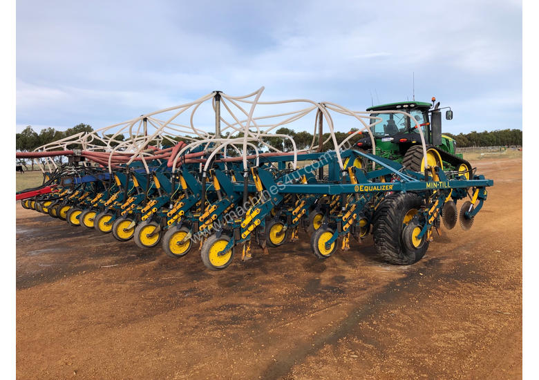 caption Equalizer 12000V Air Seeder Seeding/Planting Equip