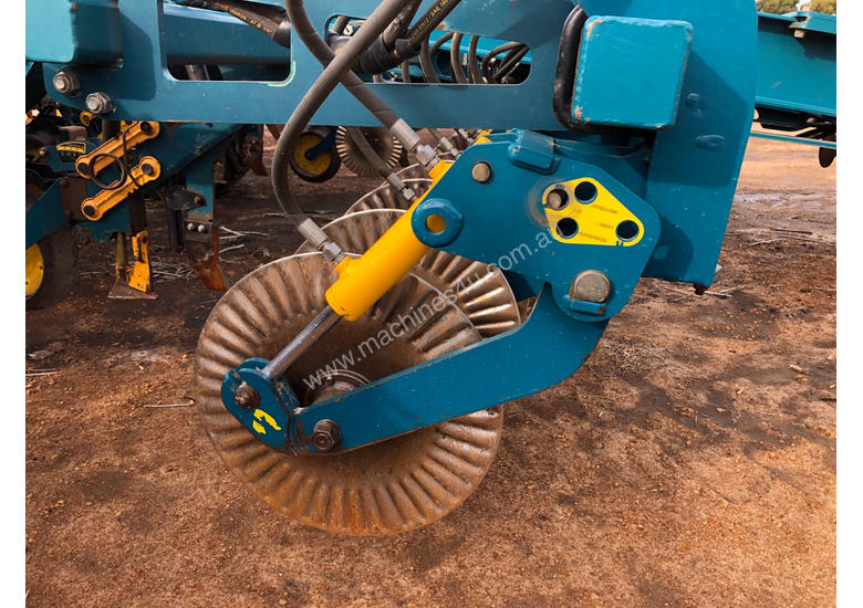 caption Equalizer 12000V Air Seeder Seeding/Planting Equip