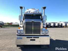 2013 Western Star 4864FXB - picture1' - Click to enlarge