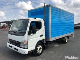 2007 Mitsubishi Canter 7/800 - picture2' - Click to enlarge