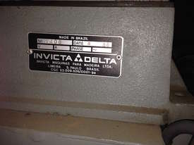 Invicta Delta DL40 wood lathe - picture1' - Click to enlarge