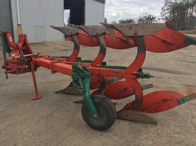 Kverneland E Series Power Harrows Tillage Equip - picture2' - Click to enlarge