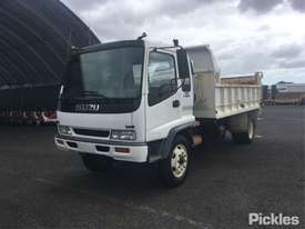 1997 Isuzu FSR 700 - picture2' - Click to enlarge