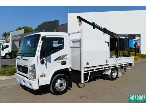 2018 HYUNDAI EX6 MWB Service Vehicle Crane Truck Tray Top