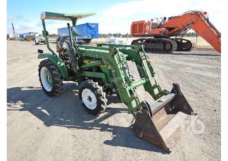caption AGRI BOSS 2284 MFWD Tractor