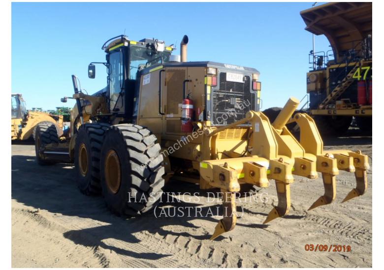 caption CATERPILLAR 16M Mining Motor Grader