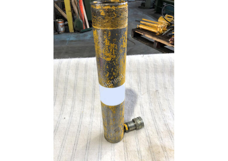 Used Larzep Larzep Hydraulic Hand Pump Enerpac 10 Ton Ram Cylinder and